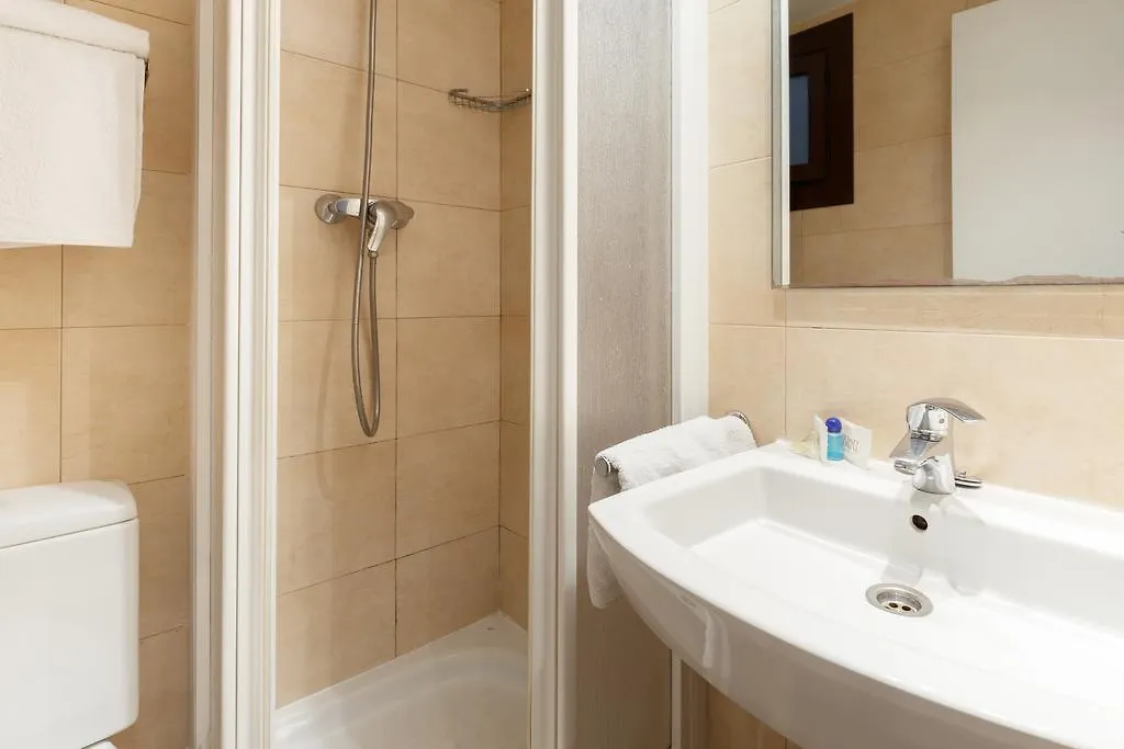 Guest house Ciudad Condal Hostal - Paseo De Gracia Barcelona