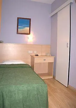 *** Guest house Ciudad Condal Hostal - Paseo De Gracia Barcelona Spain
