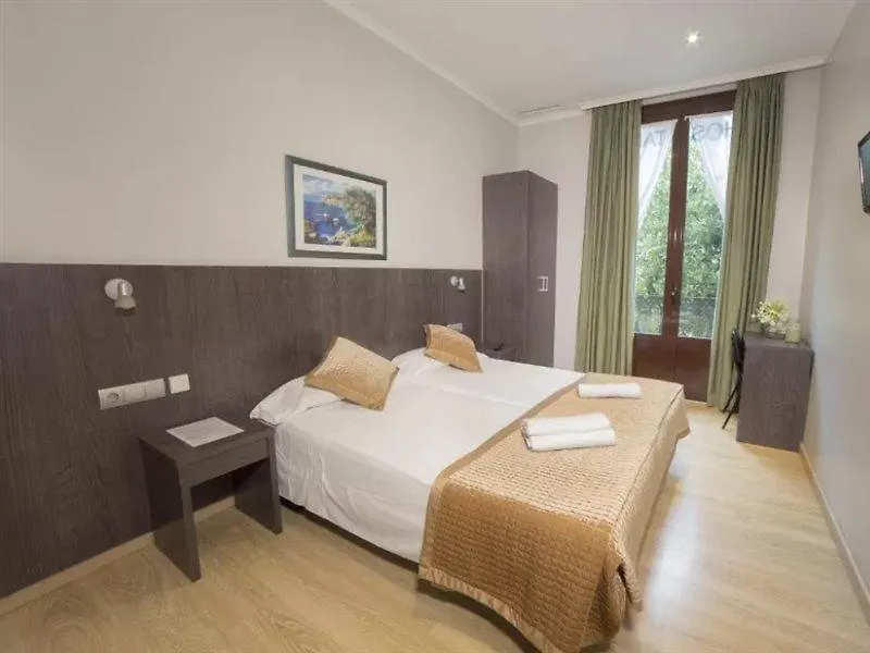 Ciudad Condal Hostal - Paseo De Gracia Barcelona
