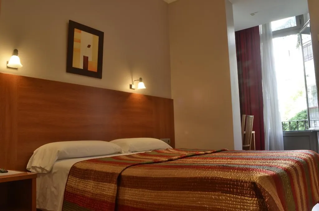 Ciudad Condal Hostal - Paseo De Gracia Barcelona 3*,  Spanien