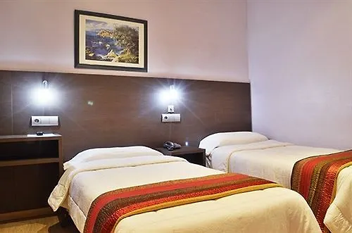 Ciudad Condal Hostal - Paseo De Gracia Barcelona 3*,